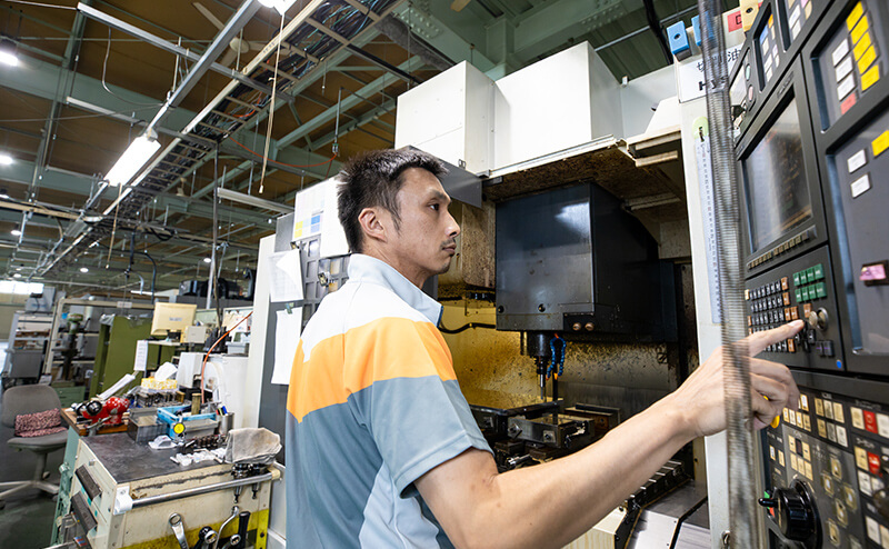 マシニングセンタ