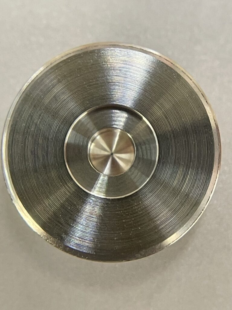 微細孔加工の試作品