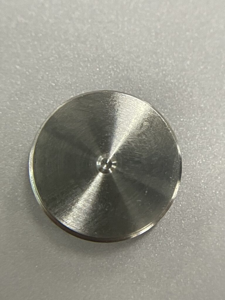 微細孔加工の試作品