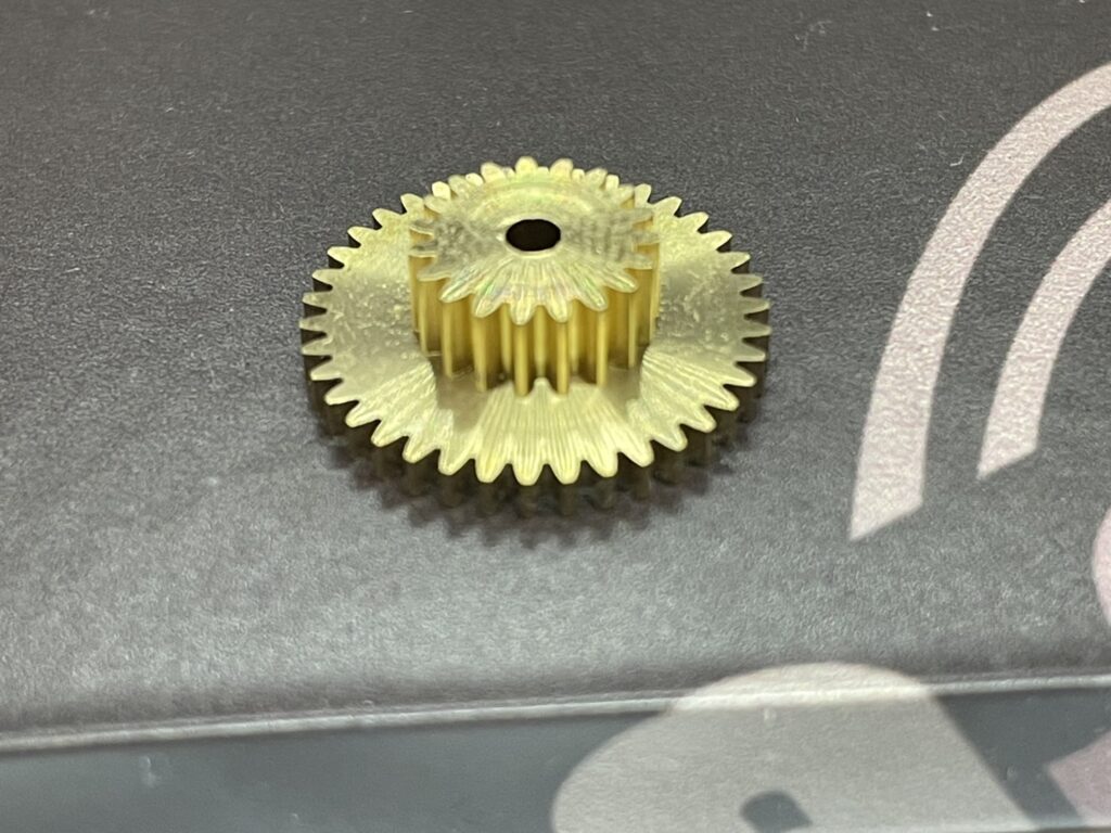 真鍮のギア部品