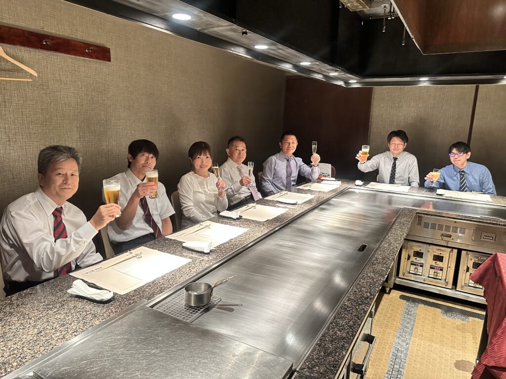㈱アスク 鉄板焼きなにわ①